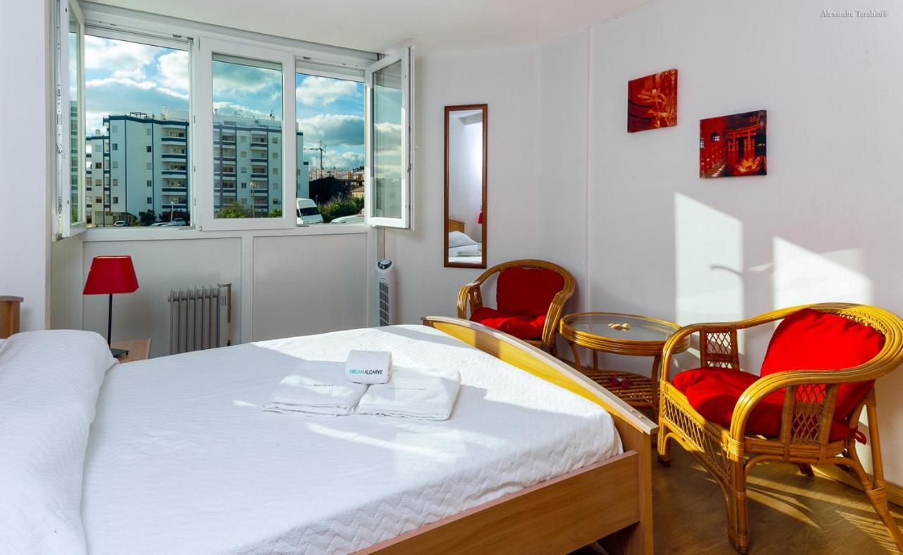 A12 - Praia Da Luz Center Apartment Esterno foto